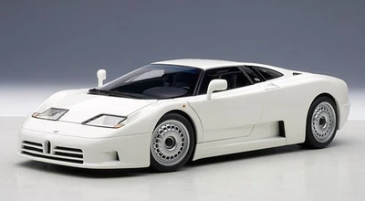 Coche Modelo 70978 1/18 AUTOart Signature Bugatti EB110 GT (Blanco) Foto 1 de 4