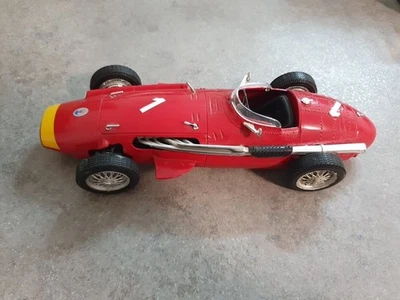 Modellino Maserati 250 E Polistil Art. Tg 20 rossa scala 1:16 anni 70 Tonka - Immagine 1 di 4