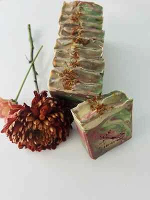 Handmade Soap: MINT, ALOE VERA & KOJIC ACID  4.5-5oz - Image 1 of 3