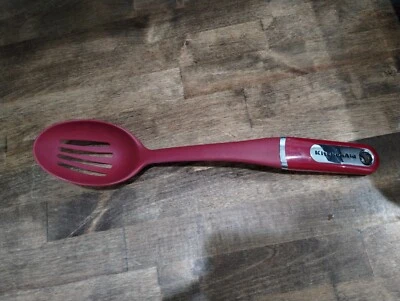 KITCHENAID RESISTENTE LARGA RANURADA CUCHARA PARA SERVIR UTENSILIO DE COCINA AYUDA DE COCINA ROJO Foto 1 de 3