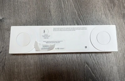 BRANDNEU VERSIEGELT - Apple Watch Series 8 41mm Starlight Gehäuse - Bild 1 von 2