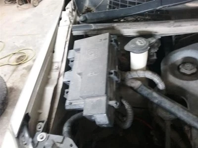 Fuse Box Engine ID 25801018 Fits 05-09 MONTANA 1466649 - Image 1 of 4