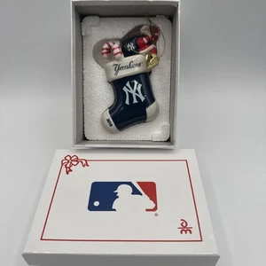 New York Yankees 2016 Danbury Mint Christmas Ornament Santa Stocking w Box & Tag - Picture 1 of 13