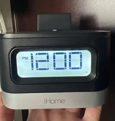 Б/у - Apple iHome iPL8 динамик док-станция часы iPhone FM-радио - проверено работает! - Изображение 1 из 4