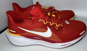 Nike Kansas City Chiefs NFL Air Zoom Pegasus 41 FZ5079-600 Shoe Men Sz 9.5 (6) - Picture 1 of 6