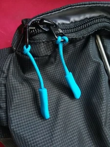 4 EXTENSOR DE ETIQUETA CON CREMALLERA AZUL AJUSTE KRIEGA OXFORD BUFFALO GIVI TOURATECH - Imagen 1 de 2