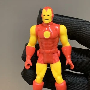 3.75" Marvel Legends Iron Man Action Figure Kenner Retro Collection Toy - Picture 1 of 4
