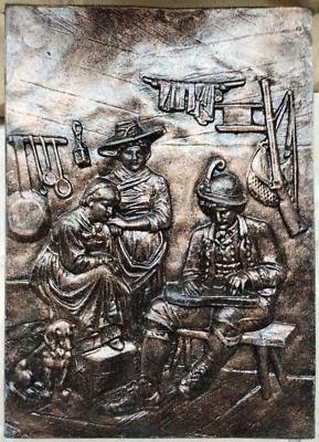 Jagdhütte-Motiv,  Familie Musiziert mit Hund, Reliefbild aus Gußeisen, massiv - Bild 1 von 4