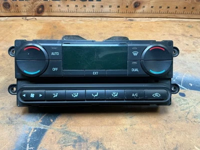 Ford OEM Automatic Climate Control Module 7C3T-18C612-AE F-250 F-350 F-450  - Image 1 of 4