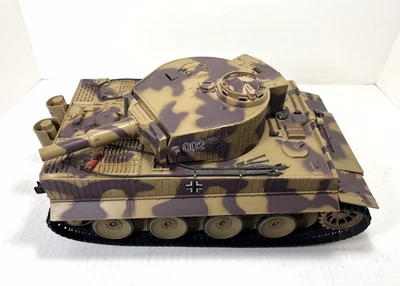 Unimax Forces of Valor Bravo Team German Tiger I Tank WWII Toy 1:18 Scale - Image 1 of 4
