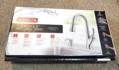 Delta Savile  19949Z-SD-DST Chrome 1-Handle Pull-Down Kitchen Faucet INCOMPLETE - Image 1 of 4