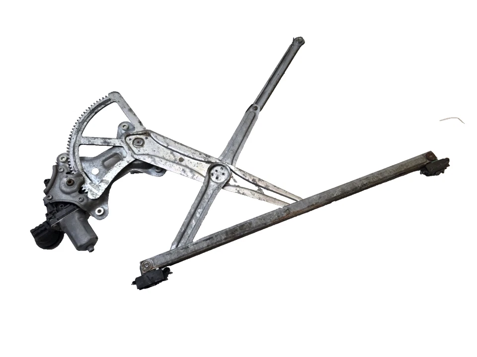 Lexus RX350 RX450h 2010-2015 Front Right Door Window Motor 85710-0E021 OEM - Image 1 of 4