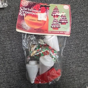 WALCO vintage STARRY TREE Beaded Sequin Christmas Ornament Craft Kit 3452 NOS - Picture 1 of 5
