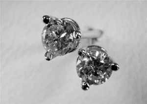 NEW PLATINUM PAIR ROUND NATURAL DIAMOND SOLITAIRE STUD EARRINGS - Picture 1 of 5