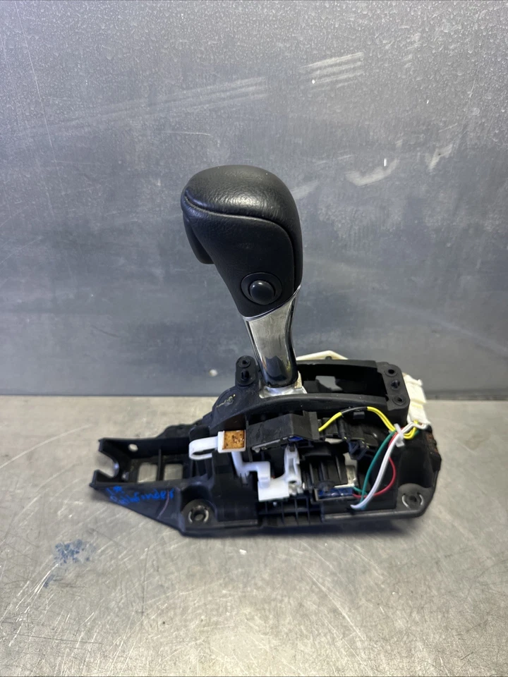 Nissan Pathfinder 2013-2020 transmisión automática conjunto de palanca de cambios de piso OEM Foto 1 de 4