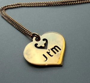 O.J. Perrin Paris 18K Gold “J t’m - I love you" Coeur légende Heart Pendant - Picture 1 of 8