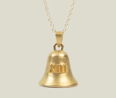 COLLAR CAMPANA OFICIAL Taylor Swift habla ahora xiii nuevo enchapado en oro 18k. Foto 1 de 4