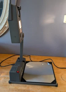 Nobo 109 Folding Overhead Projector Travel Portable + Storage Bag - RRP £379 - Picture 1 of 8