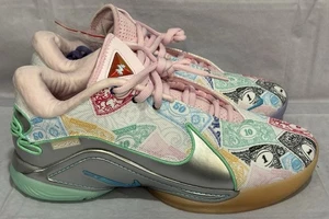 Nike x Monopoly Lebron XXII QS Currency Men Basketball Shoes FZ1097-100 Size 11 - Picture 1 of 9