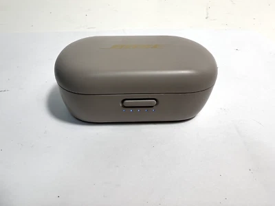 Auriculares Bose QuietComfort True Wireless FUNDA DE CARGA 429708 arenisca (doblar) Foto 1 de 4