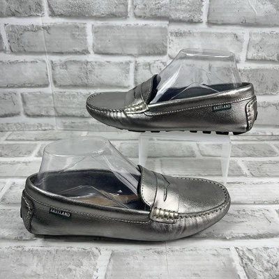 Mocassins femininos Eastland Patricia 7 de couro prata metálico para dirigir - Imagem 1 de 4