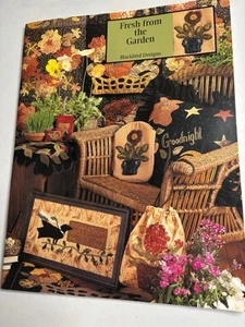 Fresh From The Garden Paperback Blackbird Designs Quilting Sewing Rugs Crafts - Picture 1 of 4