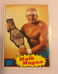 Lot Of 2 1985 Topps WWF Hulk Hogan Rookie Cards Blue & Yellow - Picture 1 of 6
