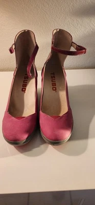 Zapatos de mujer TSUBO de cuero rosa con correa al tobillo y cuña talla 8 Foto 1 de 4
