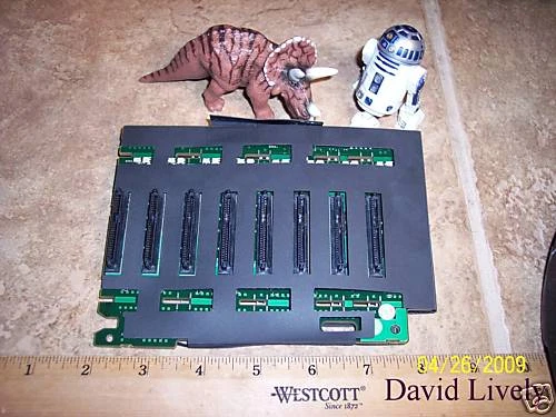 Dell TT235 Poweredge R900 2X8 SAS Backplane Board CN-0TT235 - Image 1 of 1