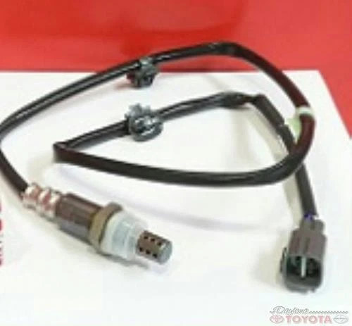OEM TOYOTA MR2 SPYDER OXYGEN SENSOR 89465-17180 - Image 1 of 1
