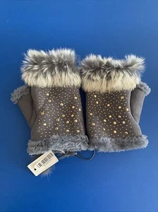 Warm Half Palm Gloves For Girls - Picture 1 of 2