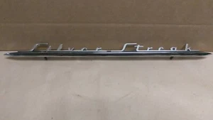 1948 Pontiac P/6  Hood Name Plate Silver Streak #510559 NOS - Bild 1 von 5