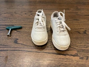 Ladies' DEXTER TEMPO GOLF SHOES Size 6M, White, GF320-9 with spike wrench - Picture 1 of 8
