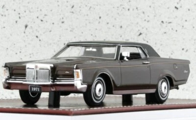LINCOLN Mark III - 1971 - Deep chocolate - GIM 1:43 - Immagine 1 di 4