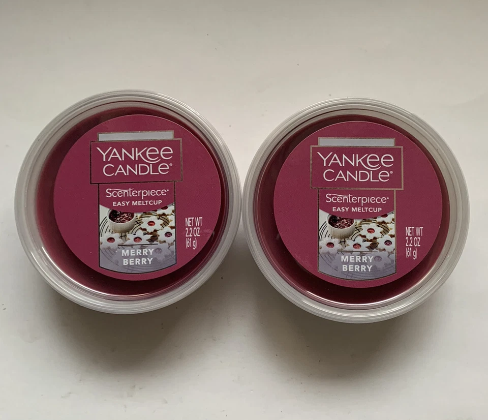 YANKEE CANDLE MERRY BERRY SCENTERPIECE EASY MELTCUP X 2 HOLIDAY FAVORITE - Image 1 of 1