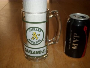 [ MLB ] "OAKLAND ATHLETICS" BASEBALL TEAM- [A's], PINT SIZE, Glass Beer Mug/ Cup - Picture 1 of 6