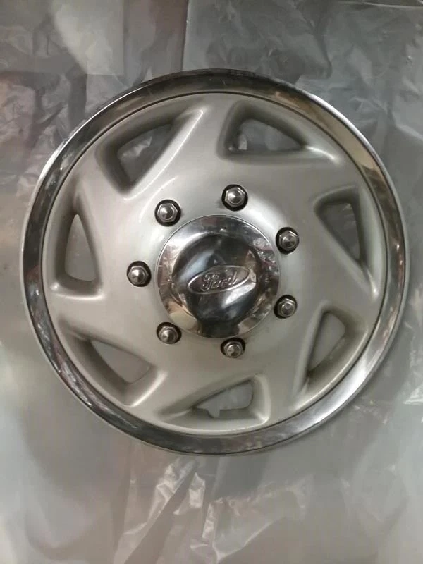 Tapacubos cubierta rueda Srw 7 radios en ángulo para furgoneta Ford E350 95-16 224259 Foto 1 de 1
