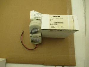 Siemens 242-00211 Zonenventil, 2-Wege, 1/2", NPT mit 24V 2-Position SR Stellantrieb - Bild 1 von 7
