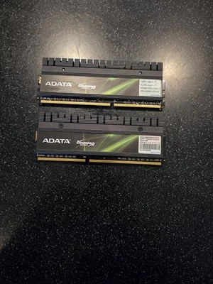 ADATA XPG Gaming Series DDR3 1600MHz 4GB (2x2GB) CL9 Desktop RAM PC3-12800 - Image 1 of 4