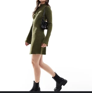 QI Dress 100%Cashmere Turtleneck Olive Green Fitted Dress Size S - Picture 1 of 6