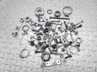 06-07 Suzuki GSXR 600 GSXR600 2007 lote de herrajes tuercas pernos tornillos varios etc OEM Foto 1 de 4