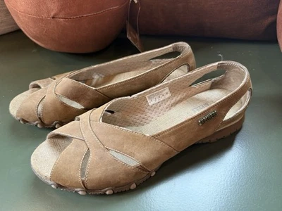 Zapatos cómodos Skechers Bikers Peep Toe planos bronce herrajes para mujer’s 9 Boho Foto 1 de 4