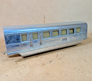Original Vintage Lionel prewar O Gauge 617 Flying Yankee coach car - Picture 1 of 12