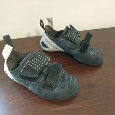 Black Diamond Equipment Momentum Climbing Shoes White Black M9.5 W10.5 - Image 1 of 4