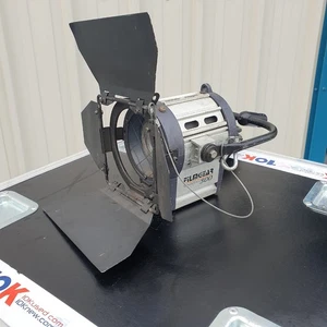 5x Filmgear 300W Tungsten Fresnel Lighting Fixture, Used - Picture 1 of 1