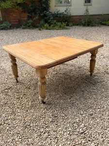 Victorian solid pine extendable dining table (winding) - Picture 1 of 22