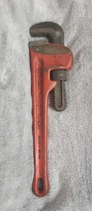 Genuine Armstrong USA 12" Adjustable Red Pipe Wrench Heavy Duty 73-012 - Picture 1 of 2