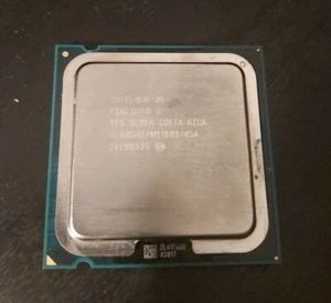 Intel Pentium D 915 SL9DA 2.8 GHz 4M (Pentium 4) - Picture 1 of 2