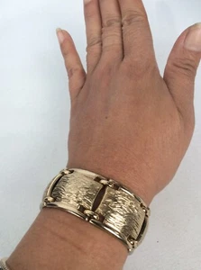 Schönes Vintage Monet Modernist Gliederarmband goldfarben Statement - Bild 1 von 4