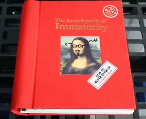 The Encyclopedia of Immaturity : How to Never Grow Up (2007, UK-B Format... - Foto 1 di 7